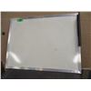 Image 1 : WHITE BOARD