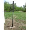 Image 1 : 7' Tall Light Post w/Base