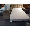 Image 3 : Vintage Sears Love Seat Hide-a-Bed (72"x36") - Clean