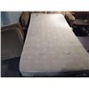 Image 4 : Vintage Sears Love Seat Hide-a-Bed (72"x36") - Clean