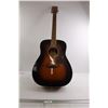 Image 1 : *Yamaha Acoustic Guitar