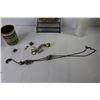 Image 8 : Eze Pull Cork Puller - Glass Trinket Dish - Costume Necklaces - Misc. Items