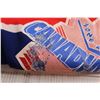 Image 3 : (3) Canadian Hockey Jerseys - L