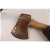 Image 2 : Axe with Cover