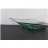 Image 2 : Clear/Green Glass Extra Large Serving Bowl - 17" x 17"