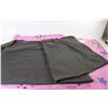 Image 3 : (2) Throw Blankets (58" x 48") - (40" x 58") - Cloth Bag