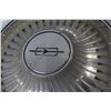 Image 2 : (2) Hubcaps