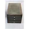 Image 8 : (2) 3-Drawer Miniature Tool Chests