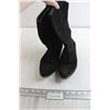 Image 1 : Black Ladies Cowboy Boots - Size 9, Made in Spain