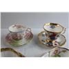 Image 4 : (6) Teacups with Matching Saucers - Royal Albert, Queen's