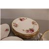 Image 4 : 39-Piece Royal Albert Dish Set