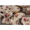Image 5 : 39-Piece Royal Albert Dish Set