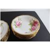 Image 5 : 18-Piece Royal Albert American Beauty Dish Set