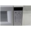 Image 2 : Samsung Microwave - Untested