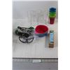 Image 1 : (6) Glasses, (3) Pairs of Sunglasses, (5) Plastic Cups, Misc.