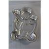 Image 9 : (4) Cake Pans - Barney, Princess, Pony, Baseball