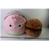 Image 1 : (2) Squish Mallows