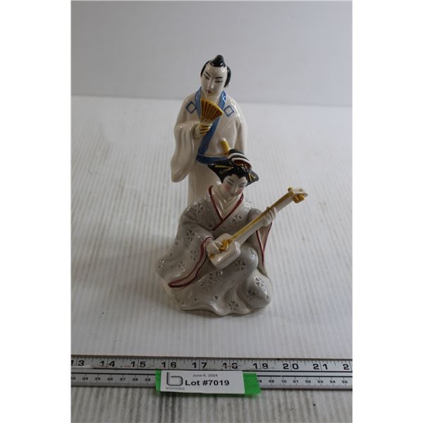 Musical Asian Man and Woman Decoration - Works