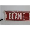 Image 2 : Beanie Babies Ave Sign - 36" x 6"