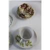Image 4 : (6) Teacups & (7) Saucers