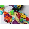 Image 4 : Duplo Building Bricks & Assorted Small Toys