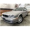 Image 1 : A3 --  2004 JAGUAR XJ8 , Silver, 261091 KM "NO RESERVE"