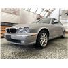 Image 2 : A3 --  2004 JAGUAR XJ8 , Silver, 261091 KM "NO RESERVE"
