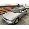Image 4 : A3 --  2004 JAGUAR XJ8 , Silver, 261091 KM "NO RESERVE"