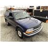 Image 10 : A10 --  2000 CHEVROLET BLAZER 4X4, Blue, 316,998 KM