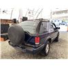 Image 15 : A10 --  2000 CHEVROLET BLAZER 4X4, Blue, 316,998 KM