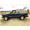 Image 23 : A10 --  2000 CHEVROLET BLAZER 4X4, Blue, 316,998 KM