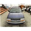 Image 7 : A10 --  2000 CHEVROLET BLAZER 4X4, Blue, 316,998 KM