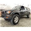 Image 2 : A12G --  1997 TOYOTA TACOMA XTRACAB SR5 4X4, Black, 437271 KM