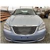 Image 6 : D6 --  2012 CHRYSLER 200 BLUE 177285 KMS