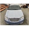 Image 7 : D6 --  2012 CHRYSLER 200 BLUE 177285 KMS