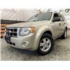 Image 1 : C6 --  2010 FORD ESCAPE GOLD 174340 KMS