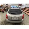 Image 18 : B5 --  2007 HYUNDAI TUCSON GL SILVER 214,315 KMS