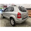 Image 20 : B5 --  2007 HYUNDAI TUCSON GL SILVER 214,315 KMS