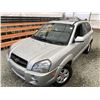 Image 3 : B5 --  2007 HYUNDAI TUCSON GL SILVER 214,315 KMS