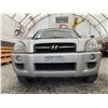 Image 4 : B5 --  2007 HYUNDAI TUCSON GL SILVER 214,315 KMS
