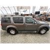 Image 11 : E3 --  2007 Nissan Pathfinder Se Grey 138778 miles