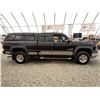 Image 11 : F3 --  2003 Chevrolet Silverado 2500 HD LT Black 344735 KMS