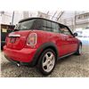 Image 14 : C6T --  2010 Mini Cooper Red 144048 KMS