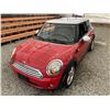 Image 4 : C6T --  2010 Mini Cooper Red 144048 KMS