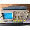 Image 1 : Portable Tektronix electric scope