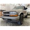Image 2 : A5 --  2005 CHEVROLET BLAZER GOLD 193,292 KMS
