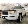 Image 2 : A12K --  2006 HONDA RIDGELINE WHITE 334384 KMS