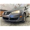 Image 2 : A1 --  2006 Volkswagen Jetta TDI "NO RESERVE" Grey 366117 KMS