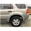 Image 25 : A3 --  2001 Ford Escape XLT Brown 282157 KMS  "NO RESERVE"