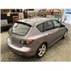 Image 16 : A7 --  2005 MAZDA 3 HATCHBACK GREY 288666 KMS